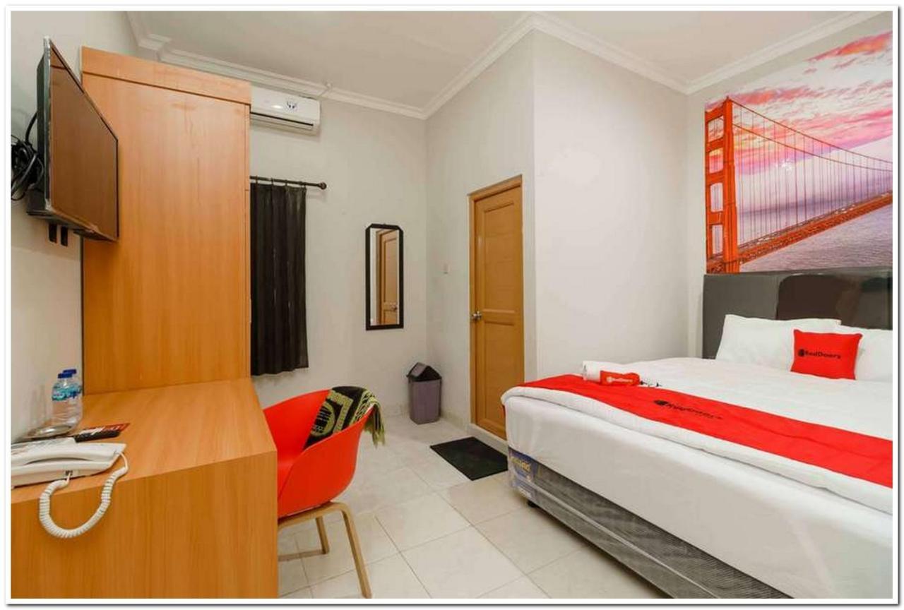 Reddoorz Near Jiexpo Kemayoran 2 Jakarta Exterior photo
